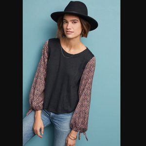 PRICE DROP 💰 EUC Anthropologie * Maybelle Tied-Sleeve Top *